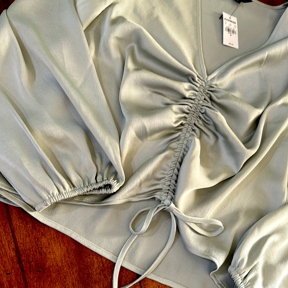 Brand new soft silvery green ruched drawstring front blouson sleeves top~ - Picture 5 of 6